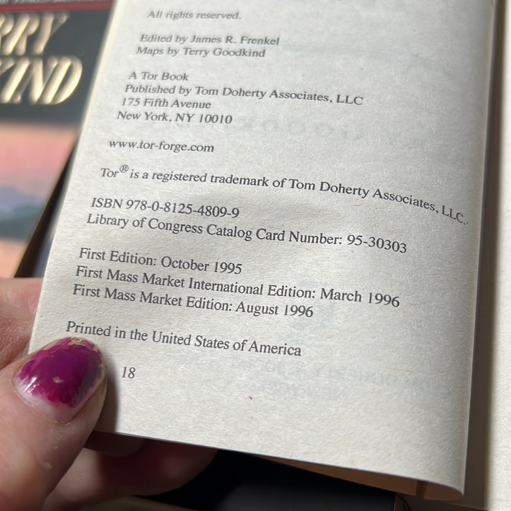 Books - Picture 2 of 6